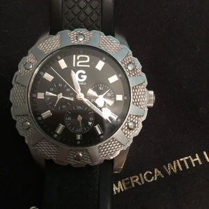 Men’s Guess watch